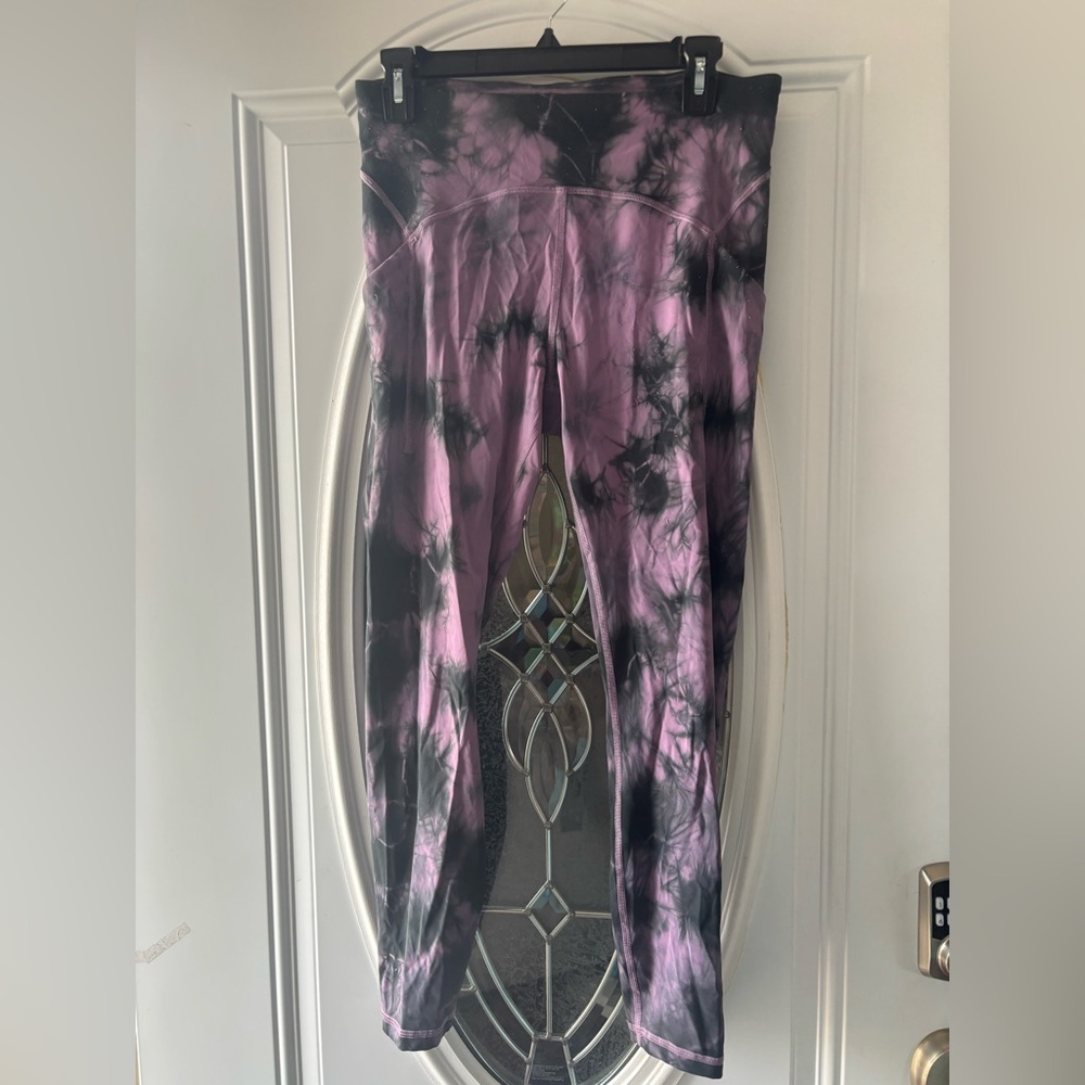 Pink tie dye Highwaisted Lululemon Leggings size 10 wunder